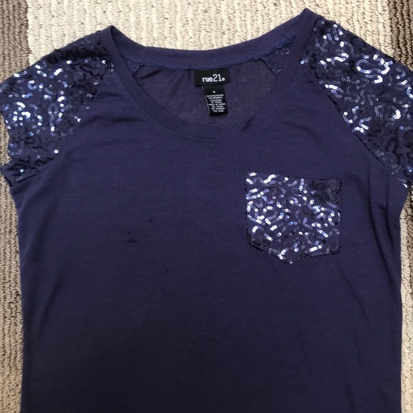 Ladies Junior Rue21 Purple Bling Short Sleeve Tee - Picture 2 of 5